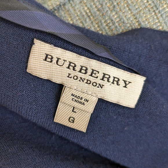 Burberry London V-Neck Blue Wool Sweater Bow Tie Front Neck Women's Sz Large - Picture 8 of 10